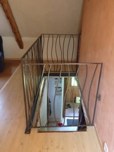 Garde-corps d&rsquo;escalier avec portillon enfant integr&eacute; S&eacute;lestat 0