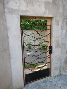 Portail et porte forg&eacute;s S&eacute;lestat 1