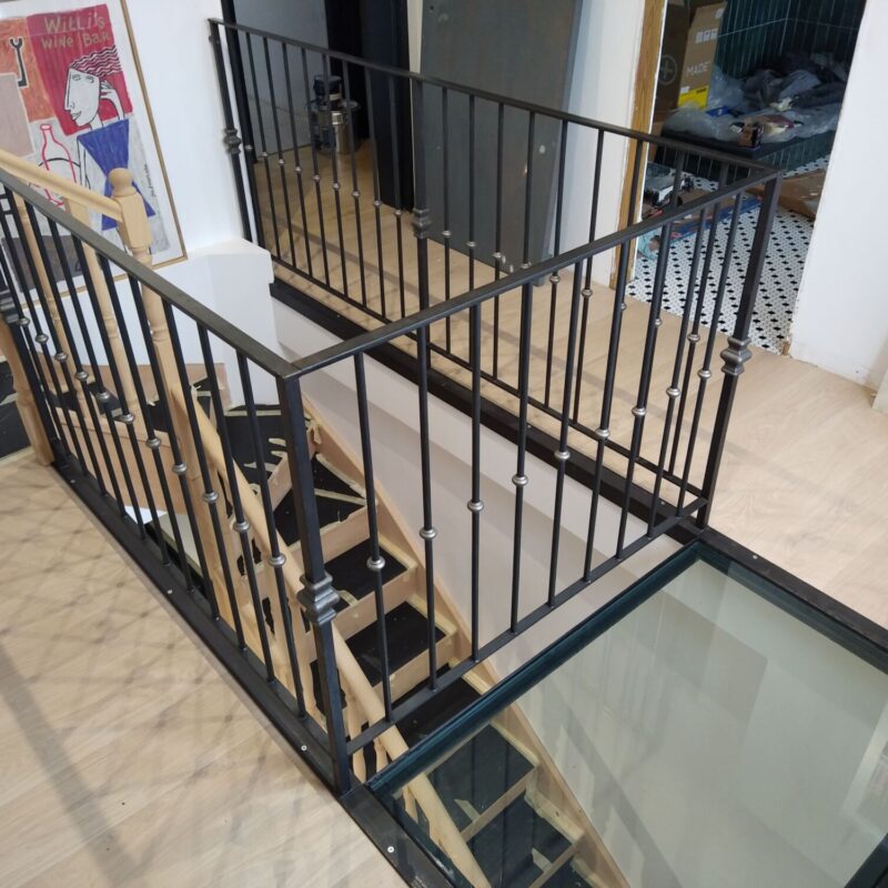 Garde-corps / rampes Saint-Di&eacute;-des-Vosges 37